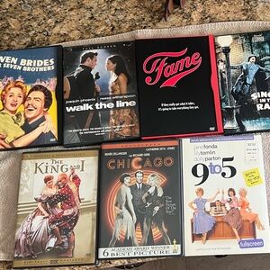 lot of dvds -7 classic musicals
